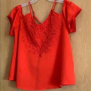 Buckle Red embroidered top